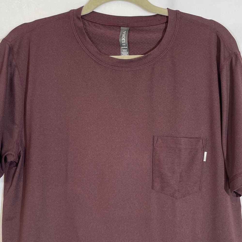 Vuori Short Sleeve Pocket Tee M Mesh Quick Dry Soft Fabric NWOT - Picture 2 of 8
